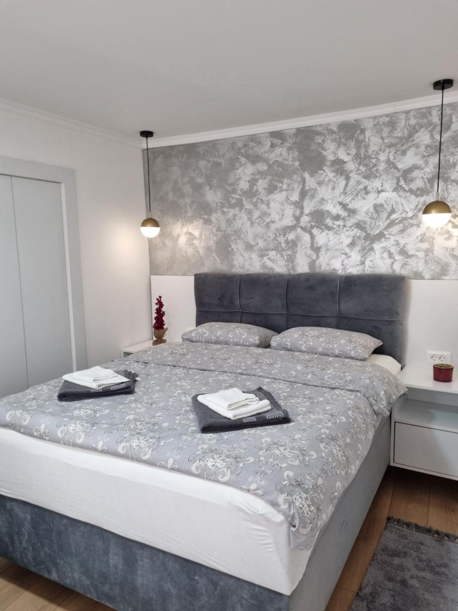 Apartments Deni Mostar Zewnętrze zdjęcie